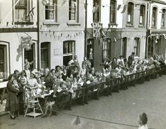 Coronation-party-1953-Waldegrave-Street
